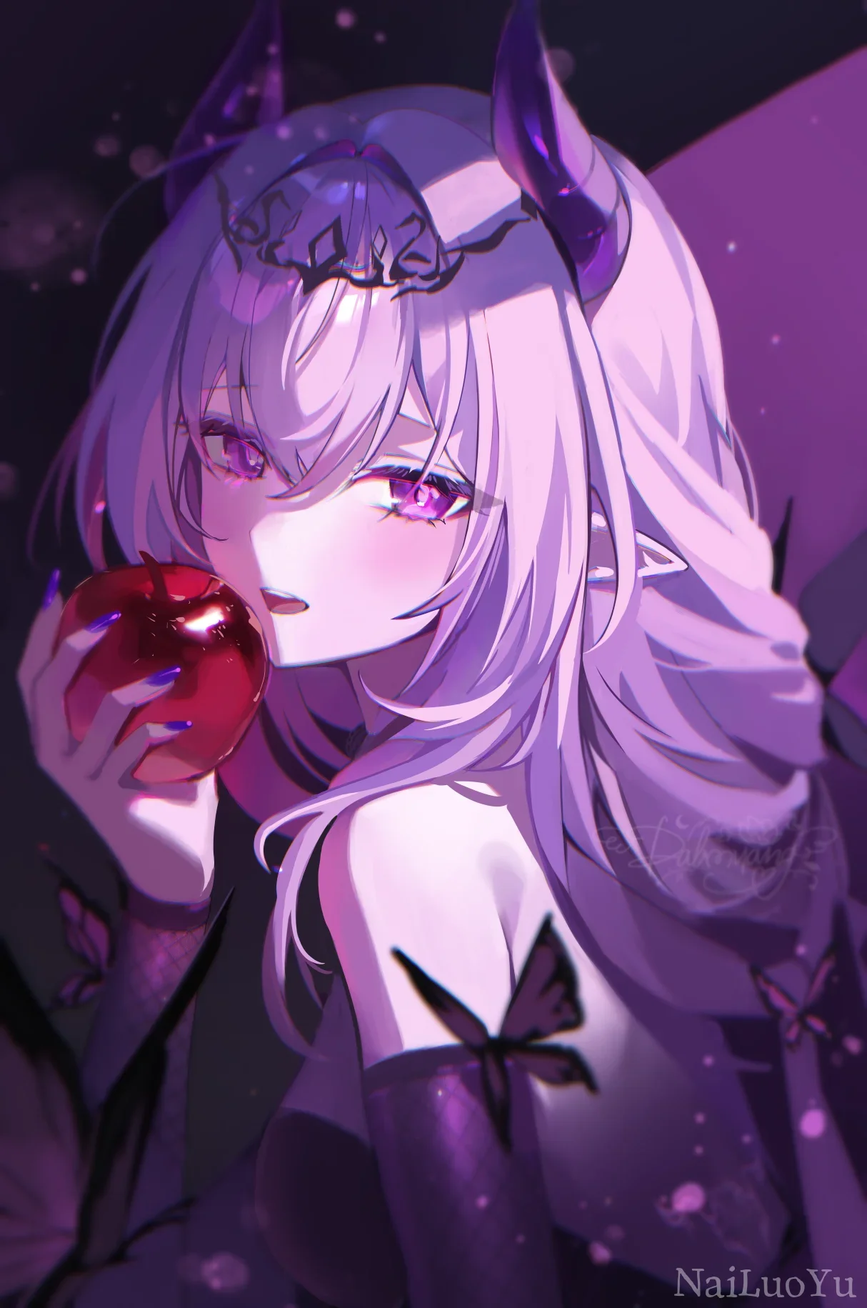 紫发恶魔少女持红苹果唯美二次元插画